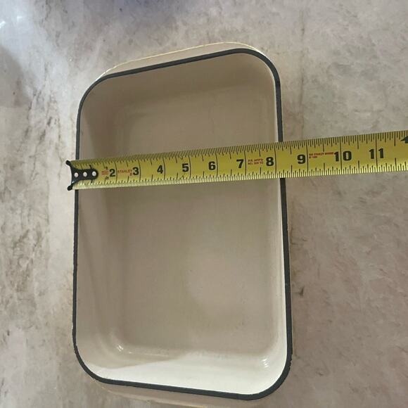 Vintage Le Creuset rectangular baker cast iron yellow 12.5”   ** Rare find - Picture 6 of 14
